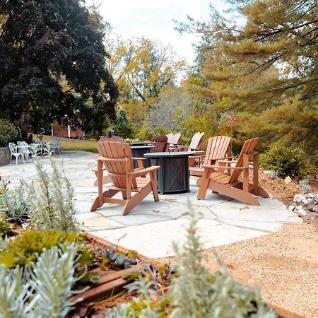 The Applewood Manor Bed & Breakfast แอชวิลล์ ภายนอก รูปภาพ