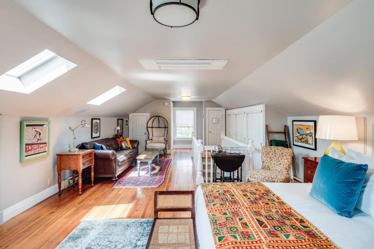 The Applewood Manor Bed & Breakfast แอชวิลล์ ภายนอก รูปภาพ