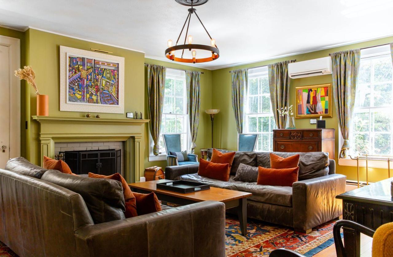 The Applewood Manor Bed & Breakfast แอชวิลล์ ภายนอก รูปภาพ