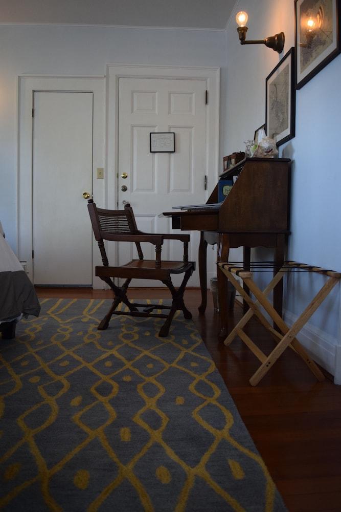 The Applewood Manor Bed & Breakfast แอชวิลล์ ภายนอก รูปภาพ