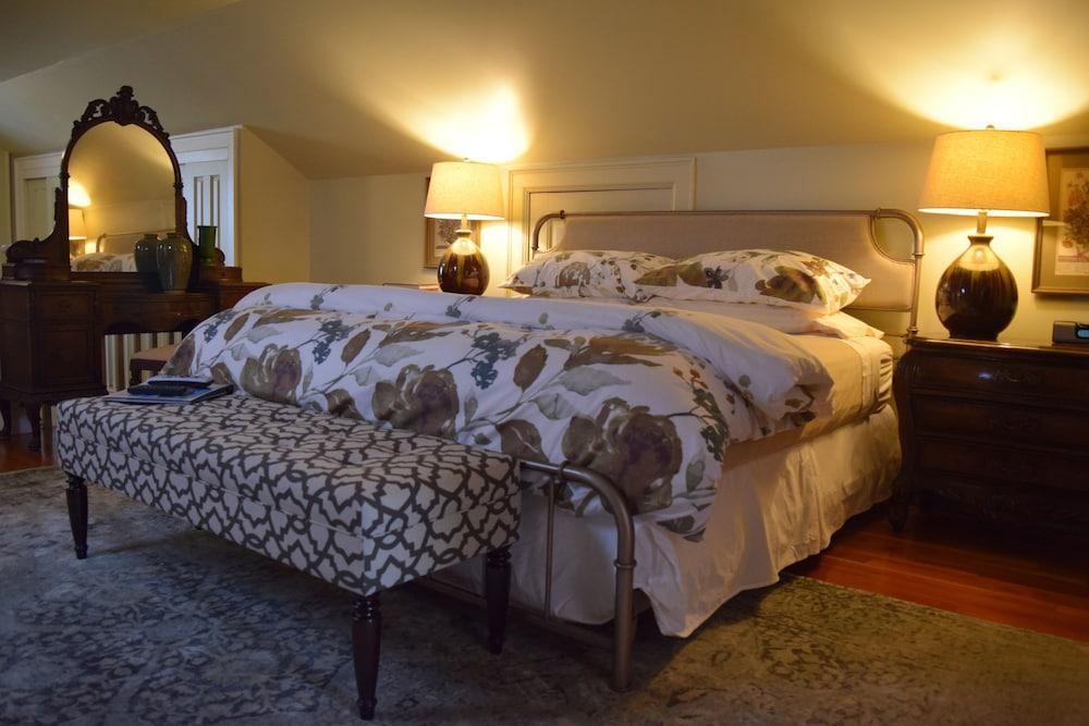 The Applewood Manor Bed & Breakfast แอชวิลล์ ภายนอก รูปภาพ
