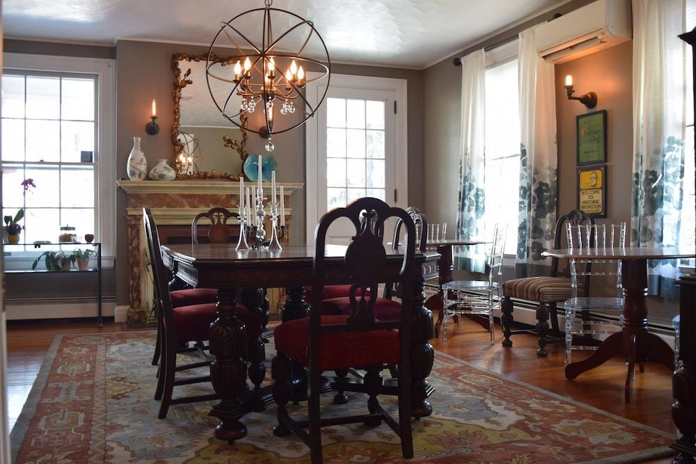 The Applewood Manor Bed & Breakfast แอชวิลล์ ภายนอก รูปภาพ